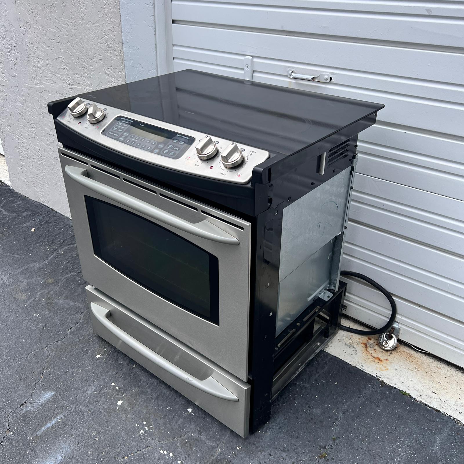 GE Profile Slide Electric Stove GE Profile Slide Electric Stove